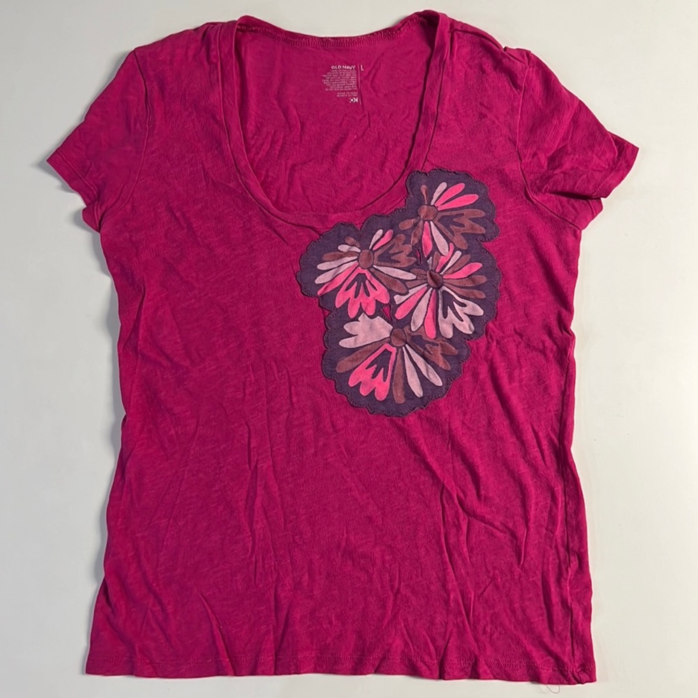 Beautiful Old Navy Floral Flowers T-shirt Size L
